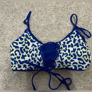 MAAJI 4 WAY SWIM TOP